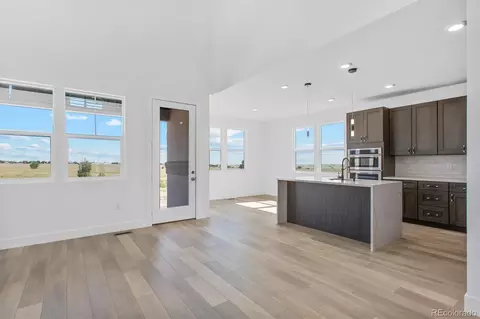 995 Pinehurst Ct, Bennett, CO 80102 photo 14