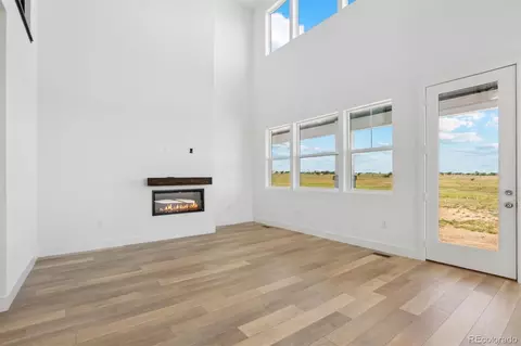 995 Pinehurst Ct, Bennett, CO 80102 photo 7