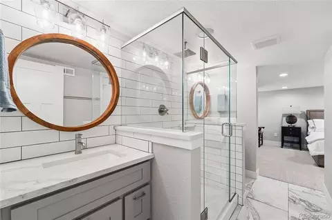 Bath - 3040 N Columbine St, Denver, CO 80205 photo 3 of 3