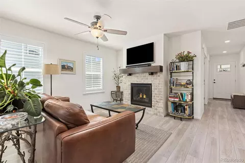 4633 N Bend Way, Longmont, CO 80504