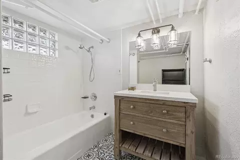 1936 Ivanhoe St, Denver, CO 80220 photo 35
