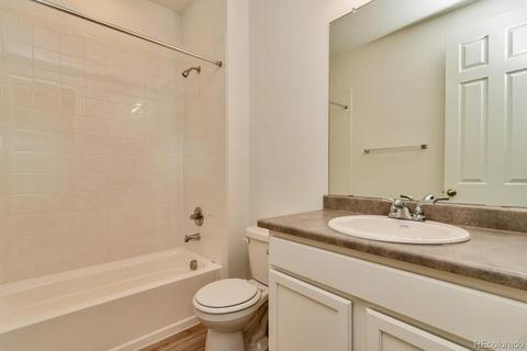 27843 E 9th Ln, Aurora, CO 80018 photo 5