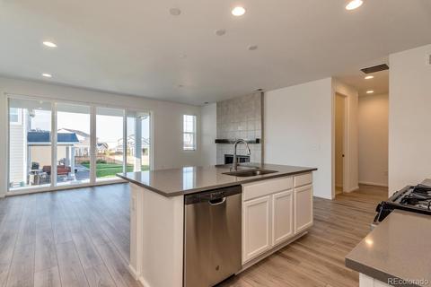 27843 E 9th Ln, Aurora, CO 80018 photo 8