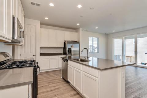 27843 E 9th Ln, Aurora, CO 80018 photo 11