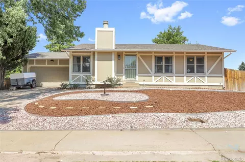 16793 E Navarro Dr, Aurora, CO 80013