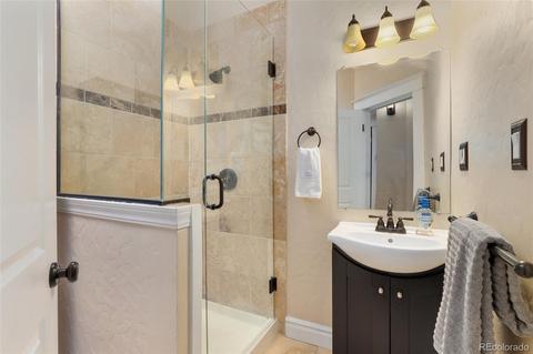 2554 N Downing St, Denver, CO 80205 photo 20