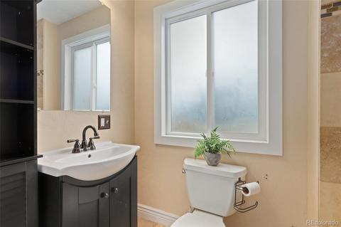 2554 N Downing St, Denver, CO 80205 photo 17