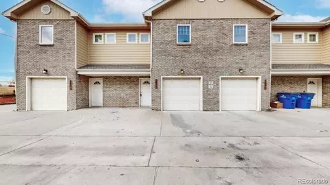 2671 Sable Blvd, Aurora, CO 80011