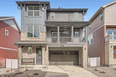 2058 S Haleyville Way, Aurora, CO 80018