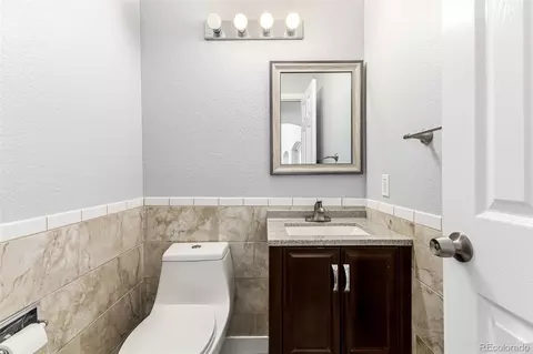 Bath - 4870 Quail Ct, Frederick, CO 80504 photo 1 of 4