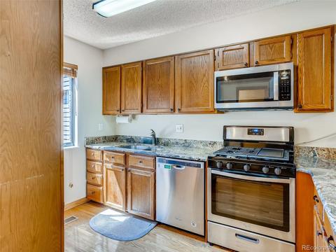 414 Wright St #107, Lakewood, CO 80228 photo 4