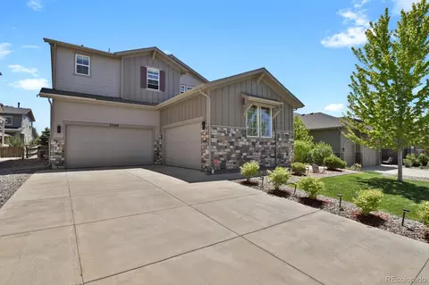 27500 E Lakeview Dr, Aurora, CO 80016
