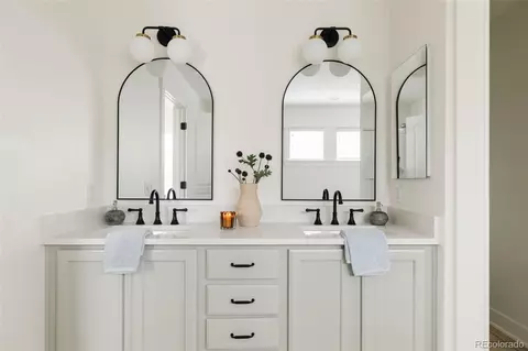 Bath - 7362 E 8th Pl, Denver, CO 80230 photo 3 of 5