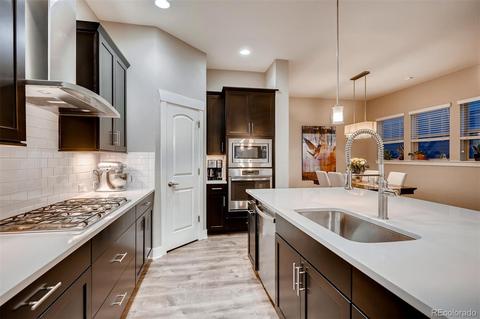 8688 E 54th Pl, Denver, CO 80238 photo 9