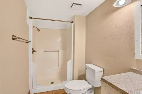 Bath - 14652 E 2nd Ave #103, Aurora, CO 80011 photo 1 of 3