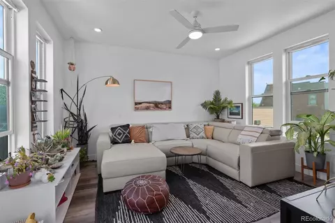 771 24th St, Denver, CO 80205 photo 24