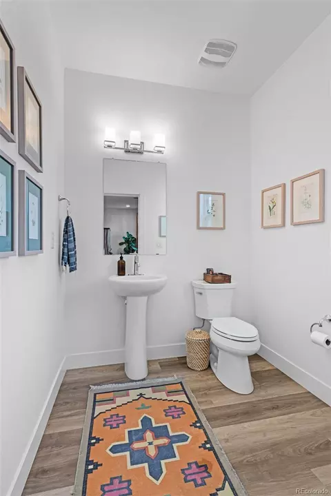 771 24th St, Denver, CO 80205 photo 12
