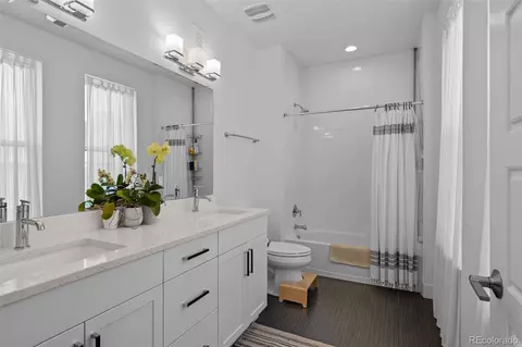 771 24th St, Denver, CO 80205 photo 17