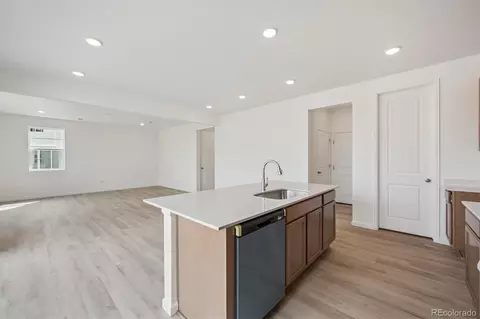 24785 E 41st Ave, Aurora, CO 80019 photo 9