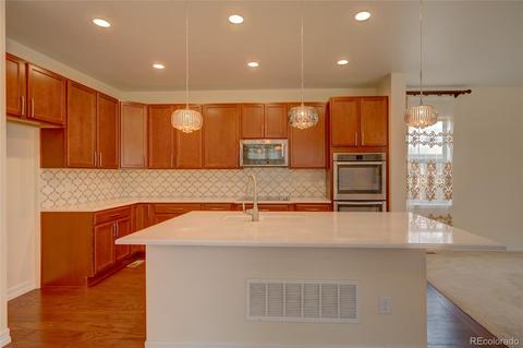 8401 E 54th Dr, Denver, CO 80238 photo 5