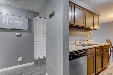 190 E Highline Cir #103, Centennial, CO 80122 photo 4
