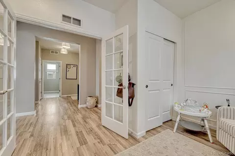 Entry Way - 27859 E 7th Pl, Aurora, CO 80018 photo 2 of 5