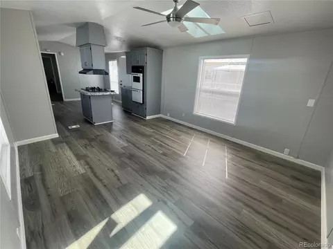 2820 Cascade Dr, Denver, CO 80260 photo 11