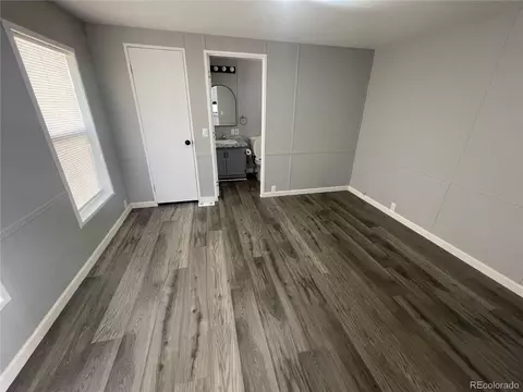 2820 Cascade Dr, Denver, CO 80260 photo 16