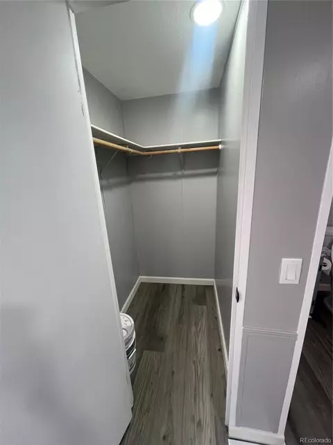 2820 Cascade Dr, Denver, CO 80260 photo 18