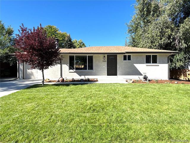 1585 S Cape St, Lakewood, CO 80232