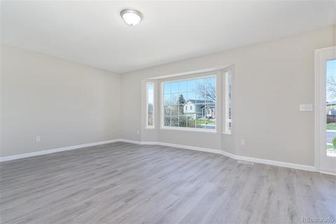 2954 E 101st Ave, Thornton, CO 80229 photo 5
