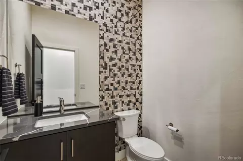 Bath - 1769 Beachside Dr, Windsor, CO 80550 photo 2 of 6