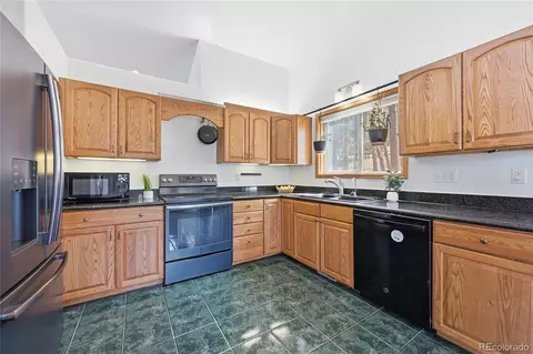 Kitchen - 146 S Random Rd, Bailey, CO 80421 photo 3 of 5