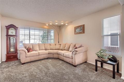 19086 E Grand Cir, Aurora, CO 80015 photo 4