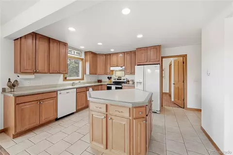 Kitchen - 4718 County Road 72, Bailey, CO 80421 photo 2 of 3