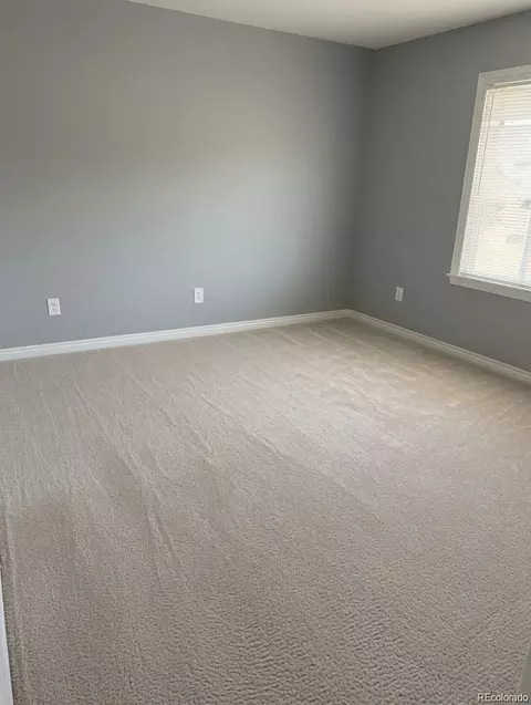 4211 E 100th Ave, Thornton, CO 80229 photo 9