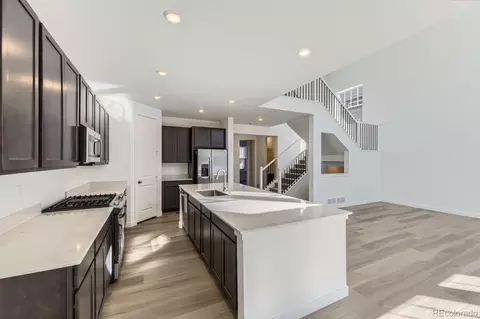 24734 E Pacific Pl, Aurora, CO 80018 photo 5