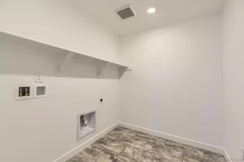 24734 E Pacific Pl, Aurora, CO 80018 photo 11