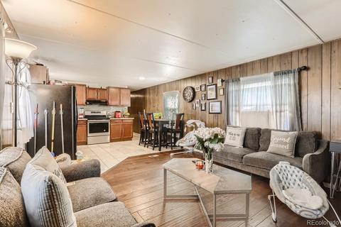 17430 E 15th Pl, Aurora, CO 80011 photo 2