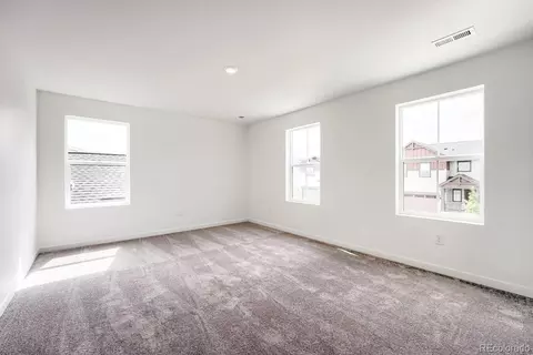 Bedroom - 45883 Mill Ave, Bennett, CO 80102 photo 3 of 3