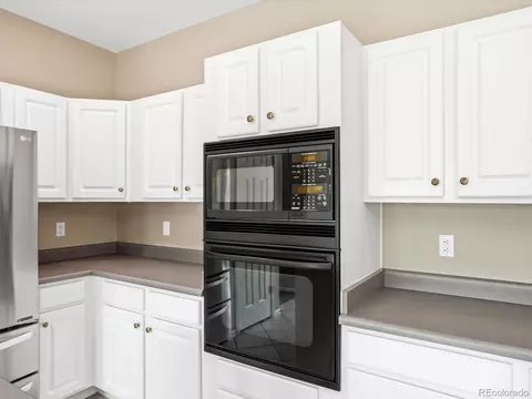 Kitchen - 18740 E Progress Ave, Centennial, CO 80015 photo 4 of 4