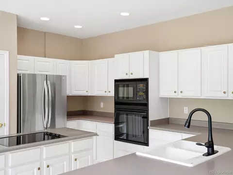 Kitchen - 18740 E Progress Ave, Centennial, CO 80015 photo 3 of 4