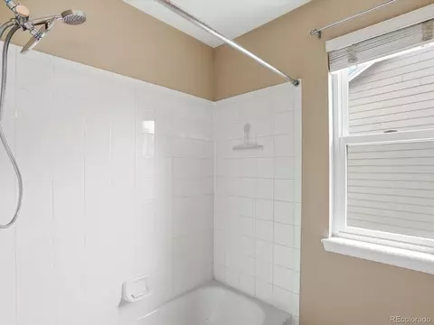 Bath - 18740 E Progress Ave, Centennial, CO 80015 photo 9 of 9