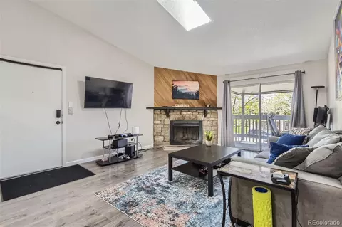 3460 S Eagle St #202, Aurora, CO 80014