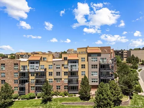9019 E Panorama Cir #D120, Englewood, CO 80112