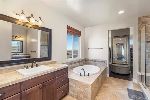 7172 S Oakleaf St, Bennett, CO 80102 photo 28