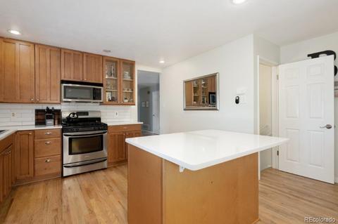 7659 E Bates Dr, Denver, CO 80231 photo 9