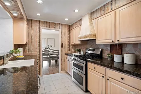 Kitchen - 885 Everett St, Lakewood, CO 80215 photo 5 of 5