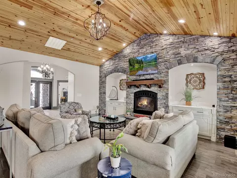 Living - 9935 E 138th Pl, Brighton, CO 80602 photo 1 of 4