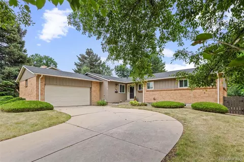 888 E Davies Ave, Centennial, CO 80122